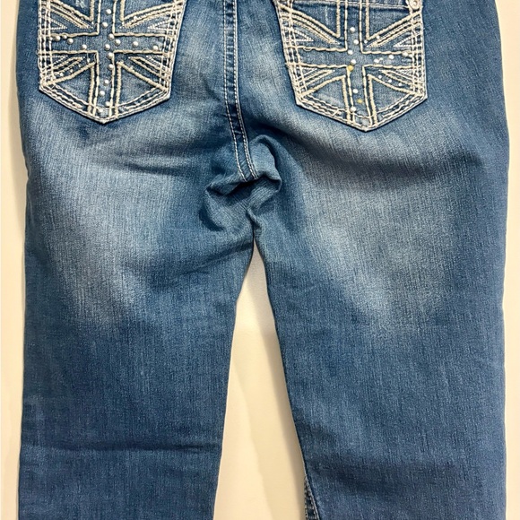 Classic Blue Women's Jeans - Picture 2 of 4